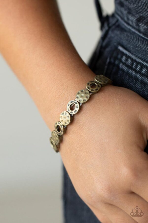 Paparazzi Bracelet ~ Metro Metalsmith - Brass