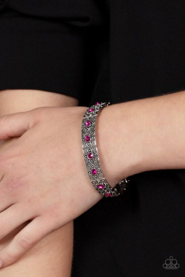 Paparazzi Bracelet ~ Venetian Valentine - Pink