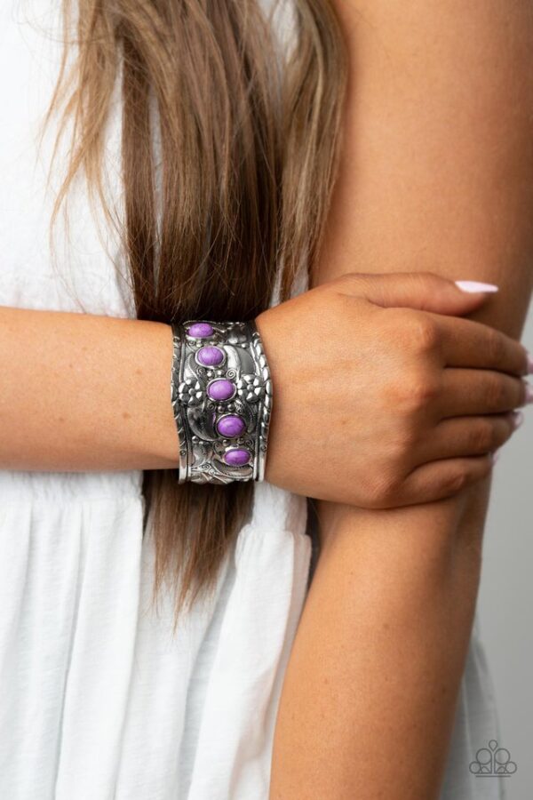 Paparazzi Bracelet ~ Welcome to the Badlands - Purple