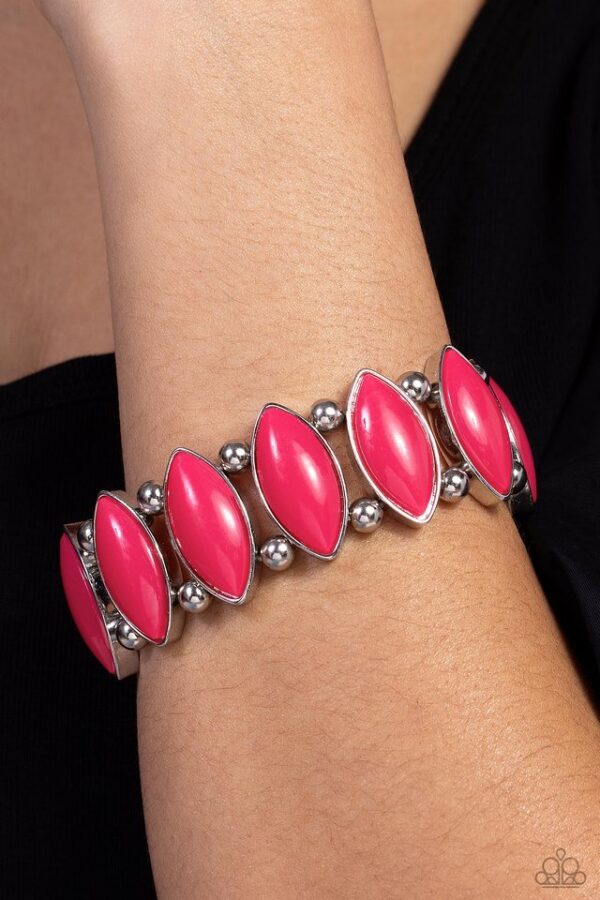 Paparazzi Bracelet ~ Cry Me a RIVERA - Pink