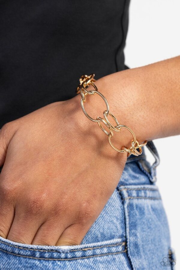 Paparazzi Bracelet ~ LINK or Swim - Gold