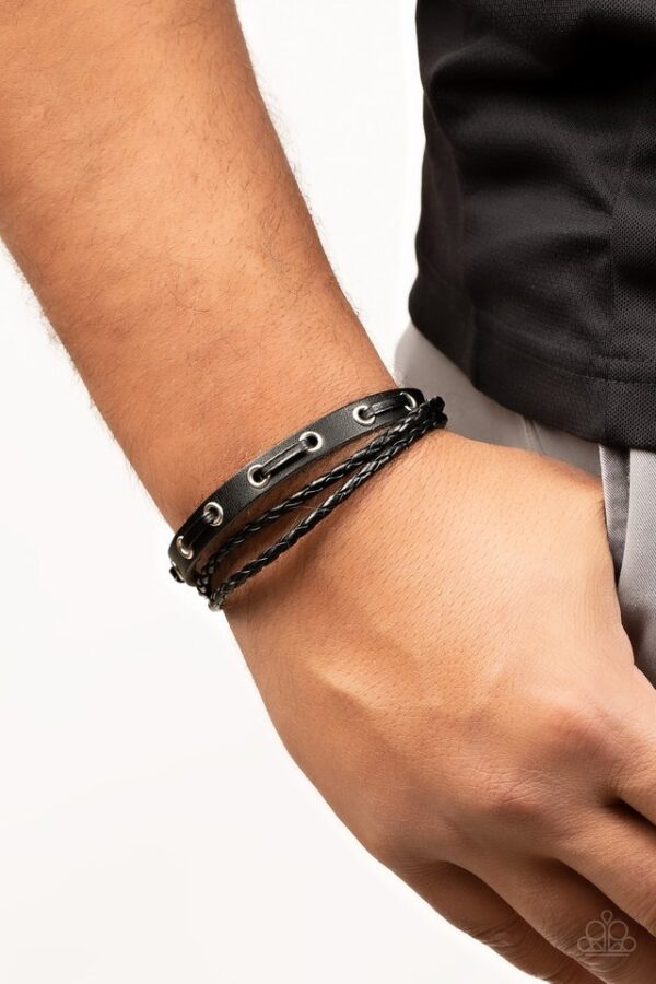 Paparazzi Bracelet ~ Road Cruise - Black