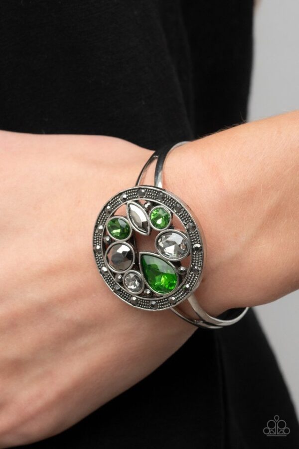 Paparazzi Bracelet ~ Time to Twinkle - Green