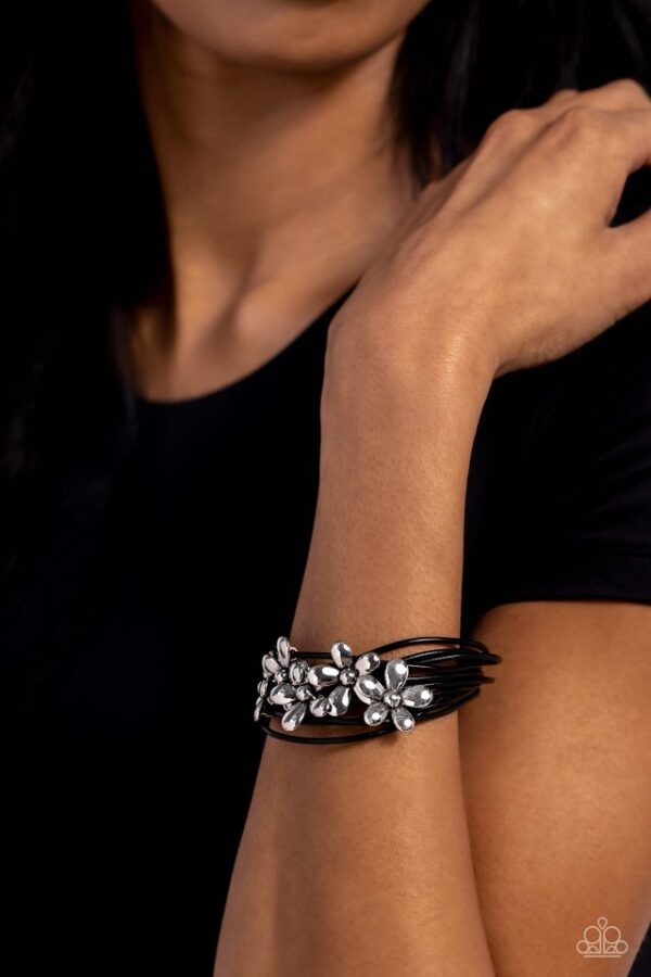 Paparazzi Bracelet ~ Here Comes the BLOOM - Black