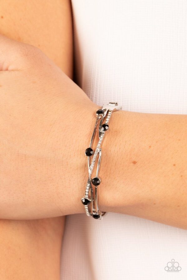 Paparazzi Bracelet ~ Slammin Sparkle - Black