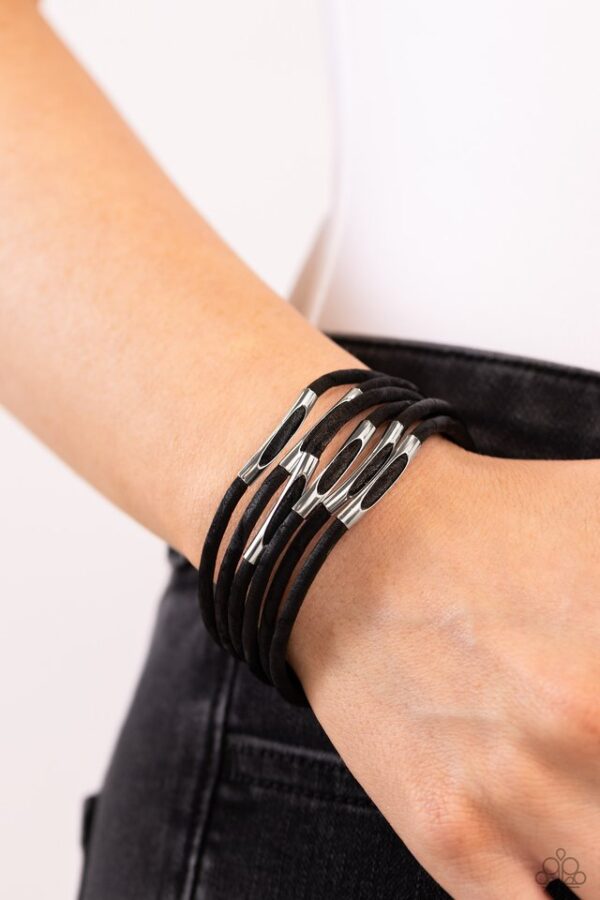 Paparazzi Bracelet ~ Magnetic Personality - Black