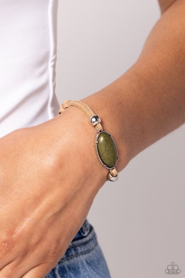 Paparazzi Bracelet ~ Desertscape Drive - Green