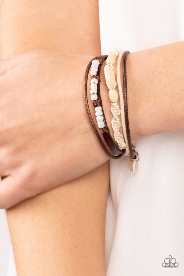 Paparazzi Bracelet ~ Tidal Dream - White