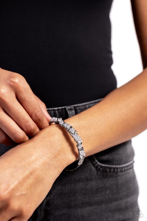 Paparazzi Bracelet ~ Enticingly Icy - Black