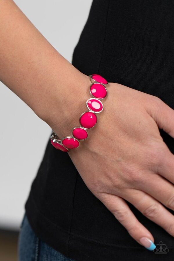 Paparazzi Bracelet ~ Whimsical Glow - Pink