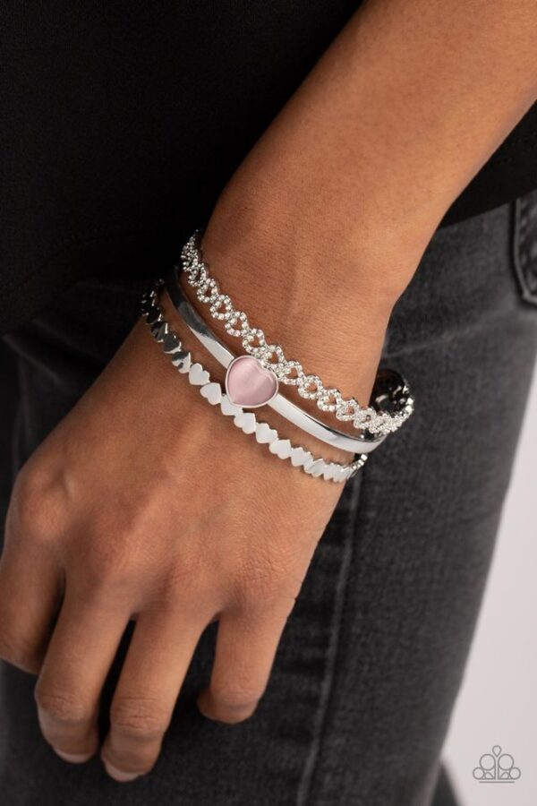 Paparazzi Bracelet ~ You Win My Heart - Pink