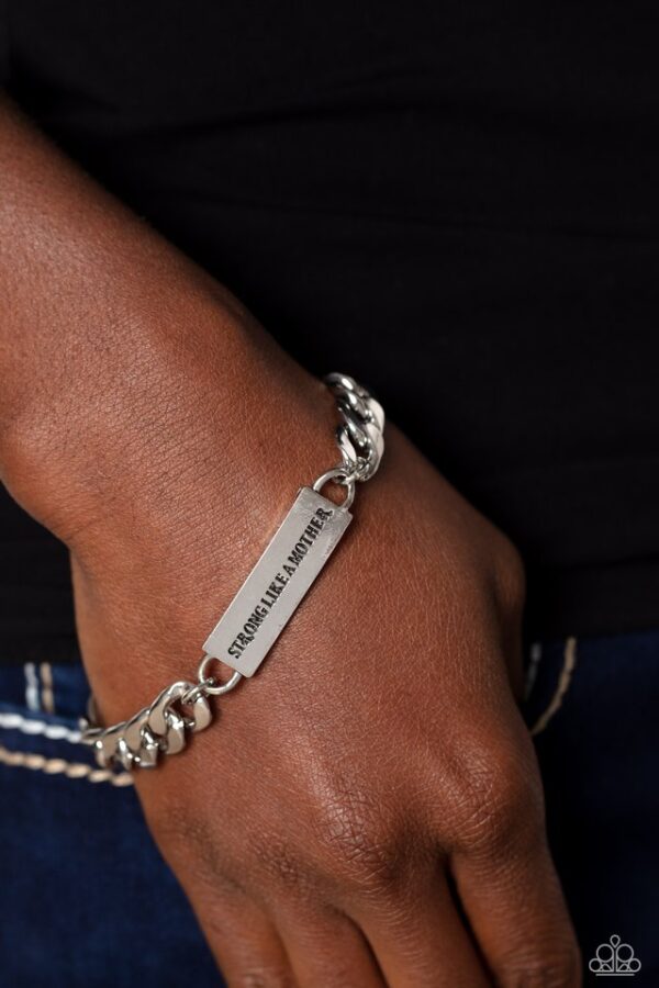 Paparazzi Bracelet ~ Mighty Matriarch - Silver