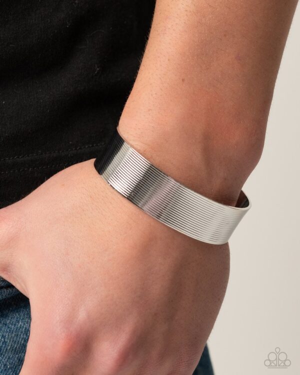 Paparazzi Bracelet ~ Linear Layers - Silver