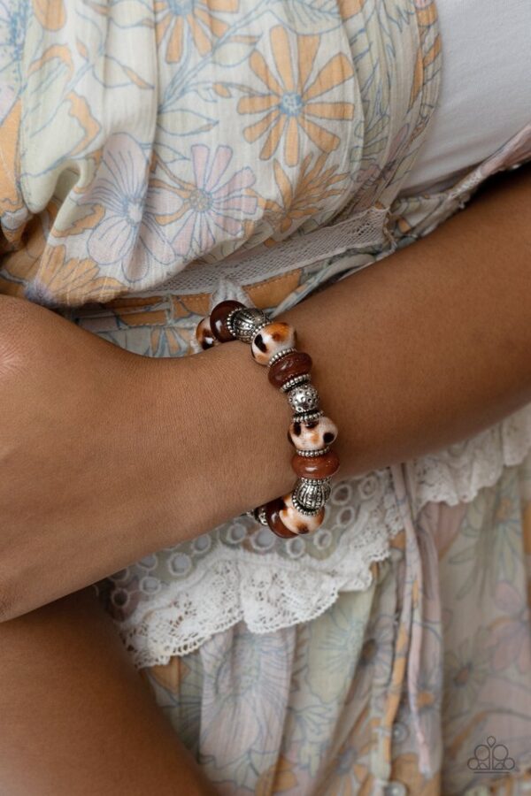 Paparazzi Bracelet ~ Warped Wayfarer - Brown