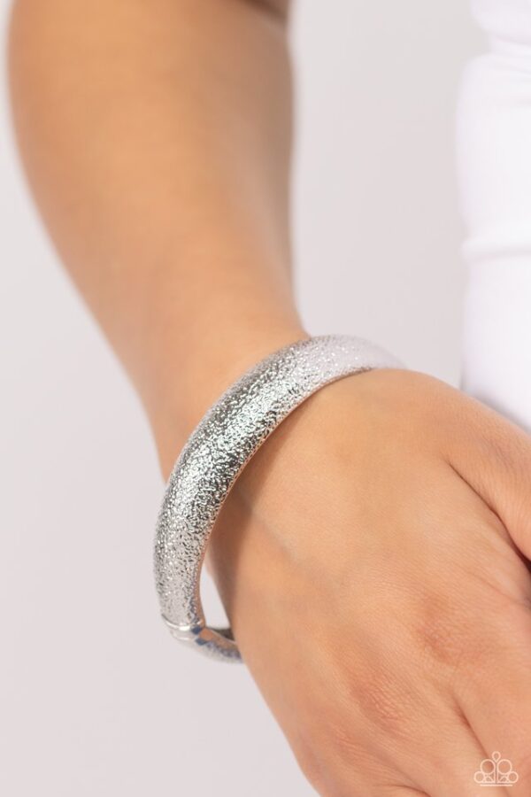 Paparazzi Bracelet ~ Rippling Reunion - Silver