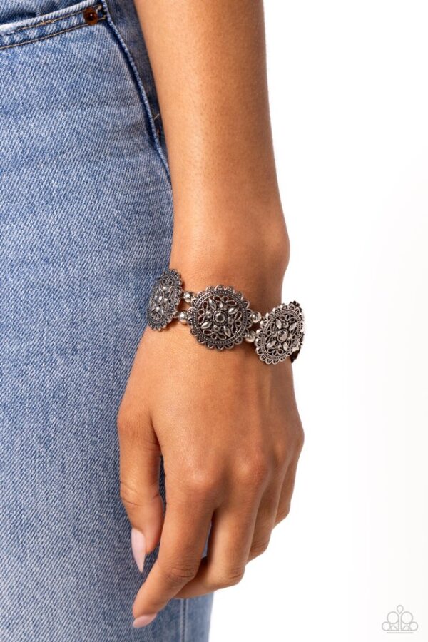 Paparazzi Bracelet ~ Leave of Lace - Silver