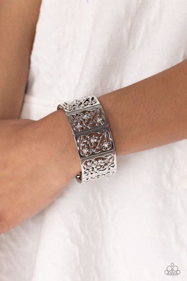 Paparazzi Bracelet ~ Garden Walls - White