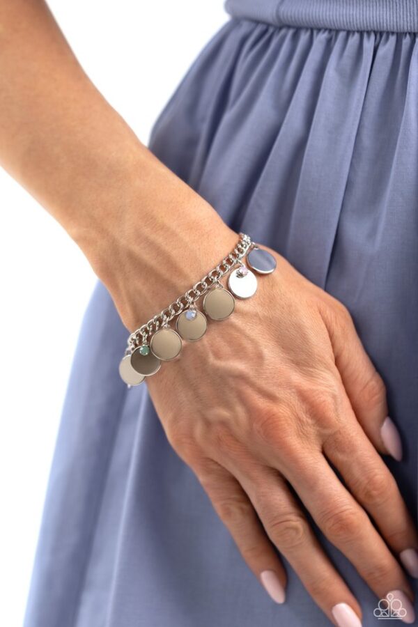 Paparazzi Bracelet ~ Dreamy Discs - Multi