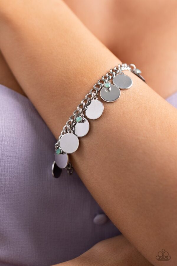 Paparazzi Bracelet ~ Dreamy Discs - Green