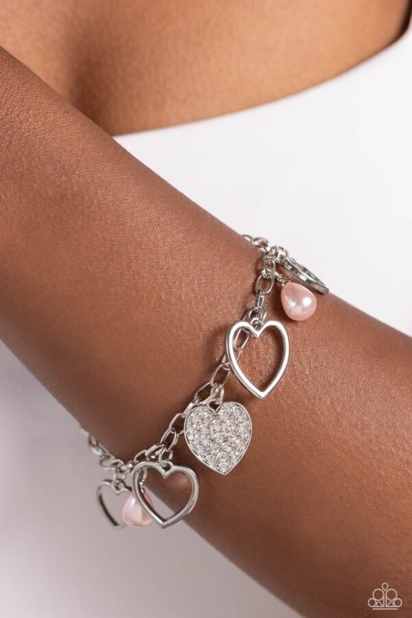 Paparazzi Bracelet ~ GLOW Your Heart - Pink