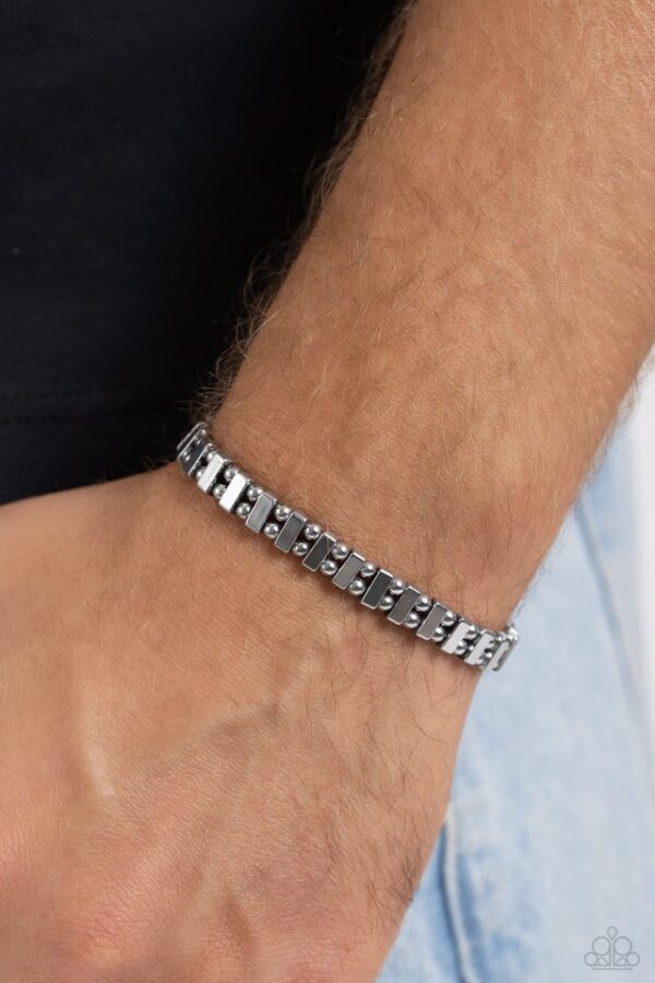 Paparazzi Bracelet ~ Fortune Favors The Fierce - Silver