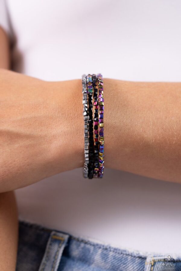 Paparazzi Bracelet ~ Dainty Dancer - Black