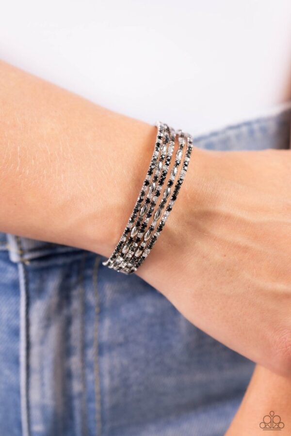 Paparazzi Bracelet ~ Endless Energy - Black