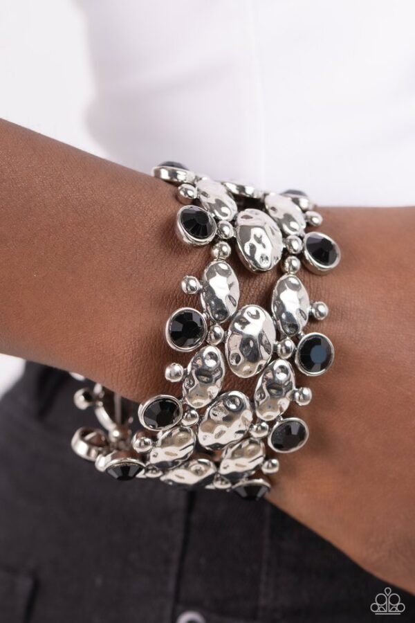 Paparazzi Bracelet ~ Hammered Headliner - Black