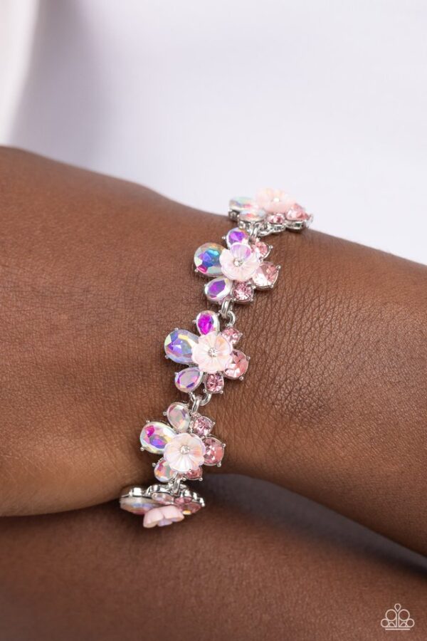 Paparazzi Bracelet ~ Floral Frenzy - Pink