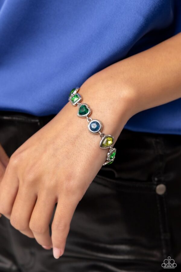 Paparazzi Bracelet ~ Actively Abstract - Green