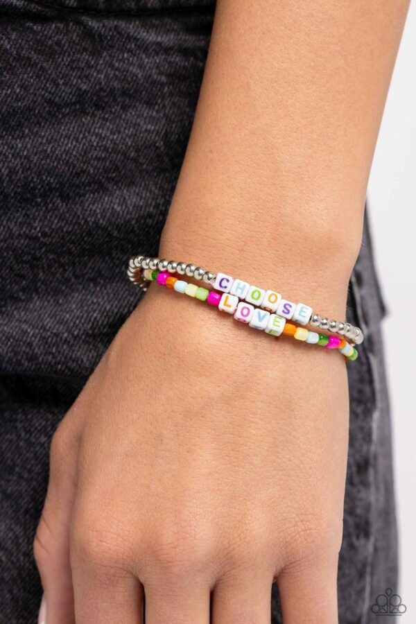 Paparazzi Bracelet ~ Chasing Love - Multi