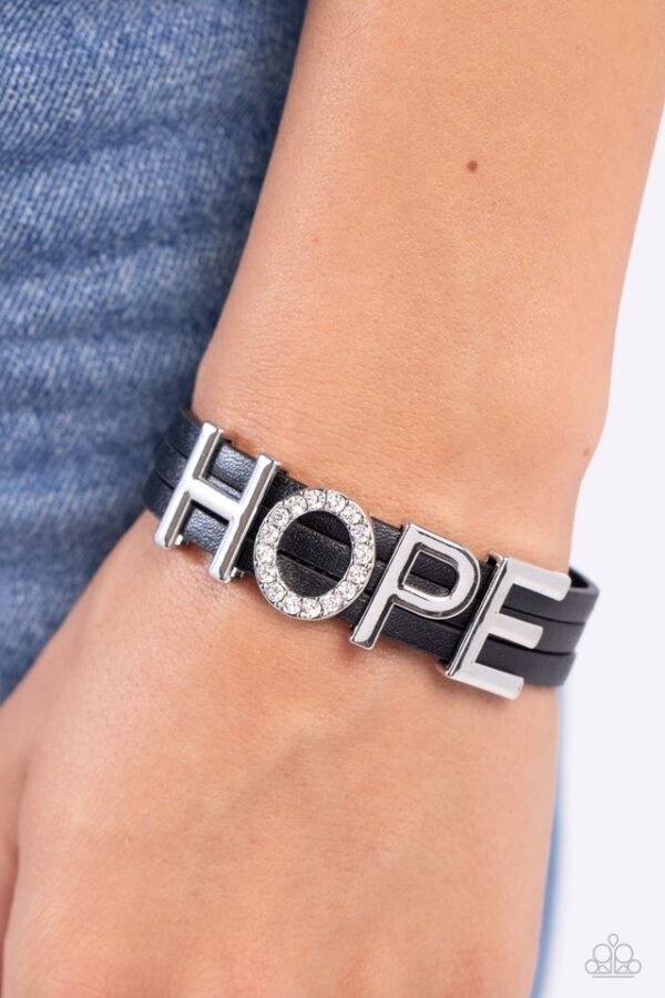 Paparazzi Bracelet ~ Hopeful Haute - Black