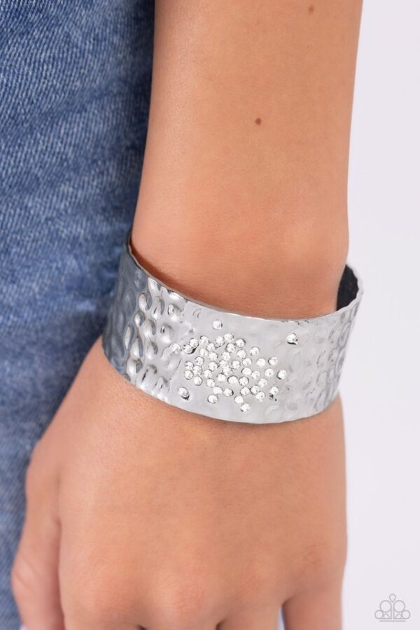 Paparazzi Bracelet ~ Speckled Sparkle - White