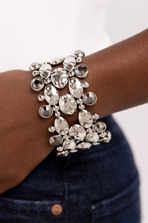 Paparazzi Bracelet ~ Hammered Headliner - Silver