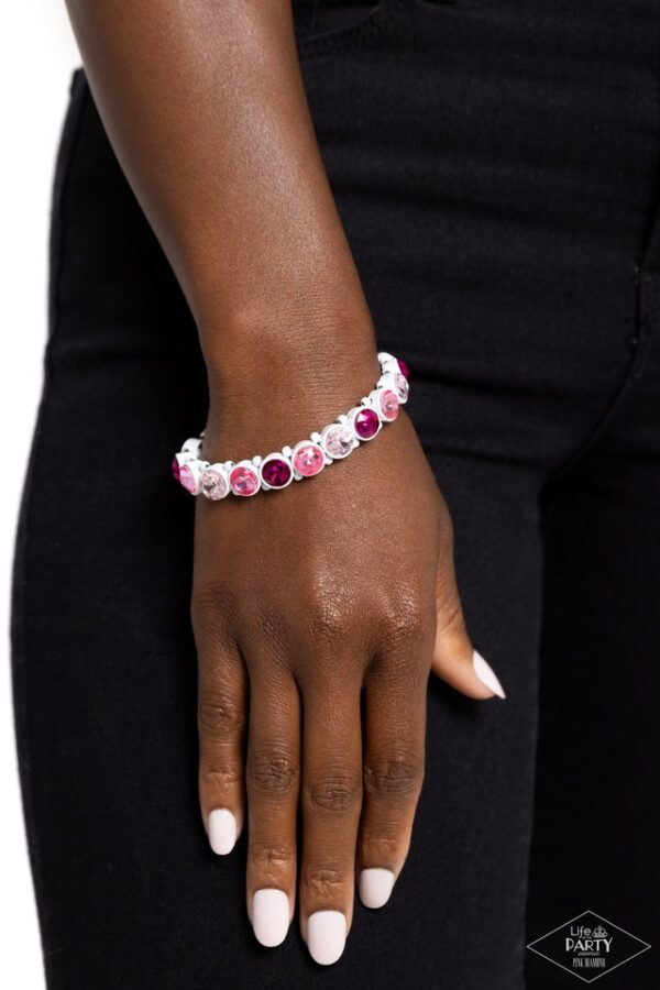 Paparazzi Bracelet ~ Sugar-Coated Sparkle - Pink