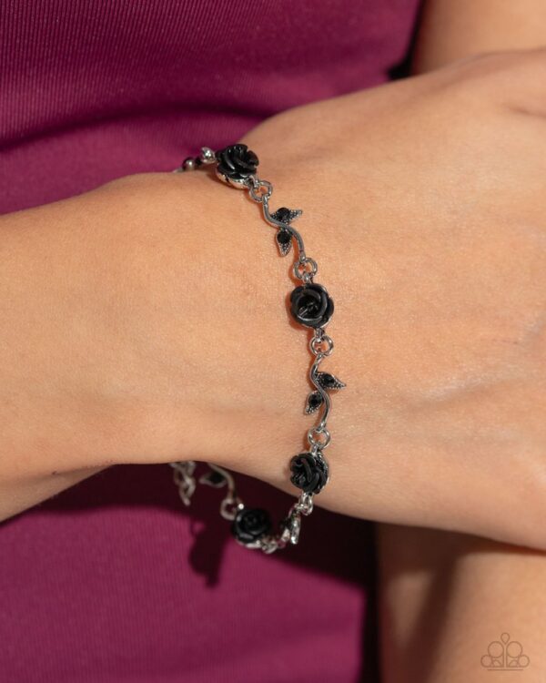 Paparazzi Bracelet ~ Roses Supposes - Black