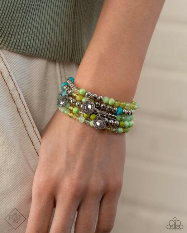 Paparazzi Bracelet ~ Poignant Pairing - Green