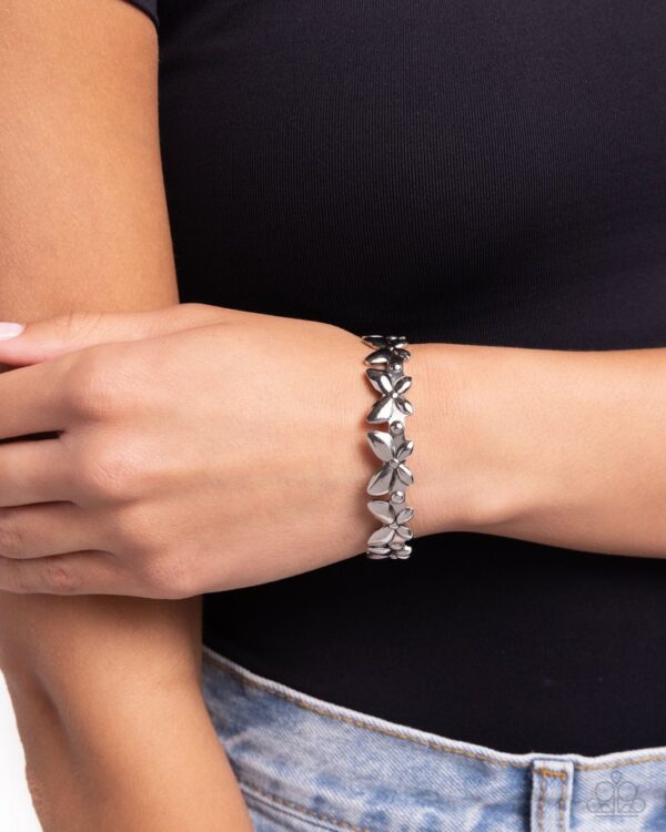 Paparazzi Bracelet ~ Aerial Amazement - Silver